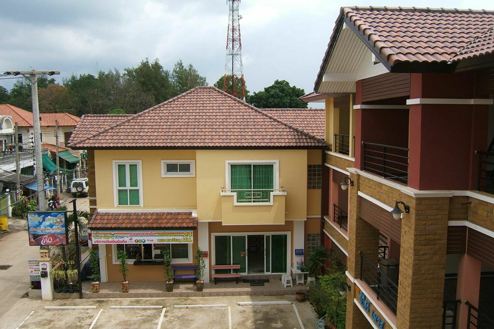 The Beehive Place Pakchong Luaran gambar