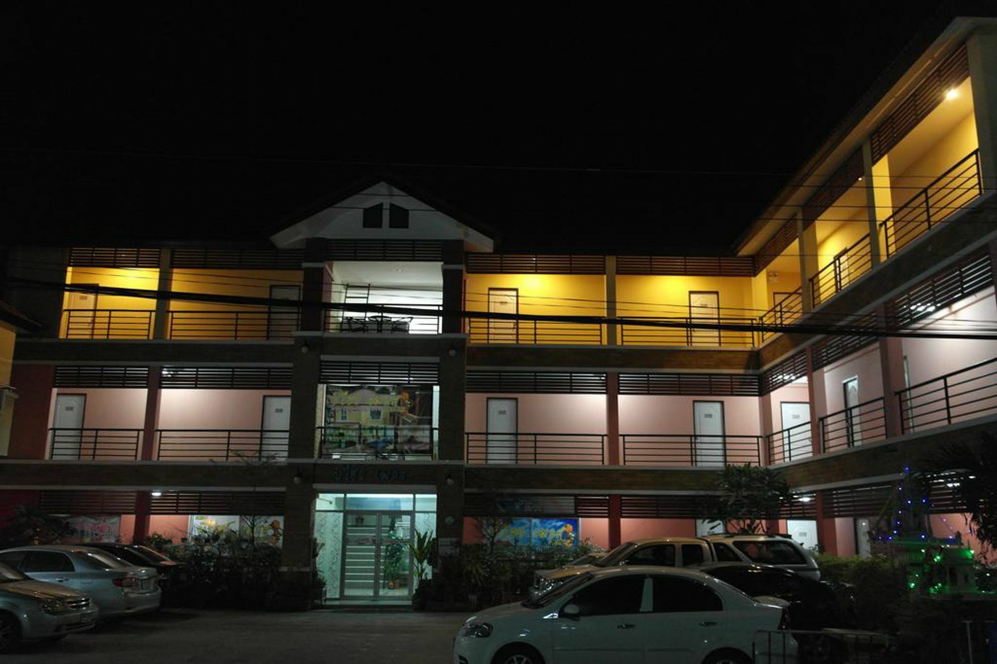 The Beehive Place Pakchong Luaran gambar